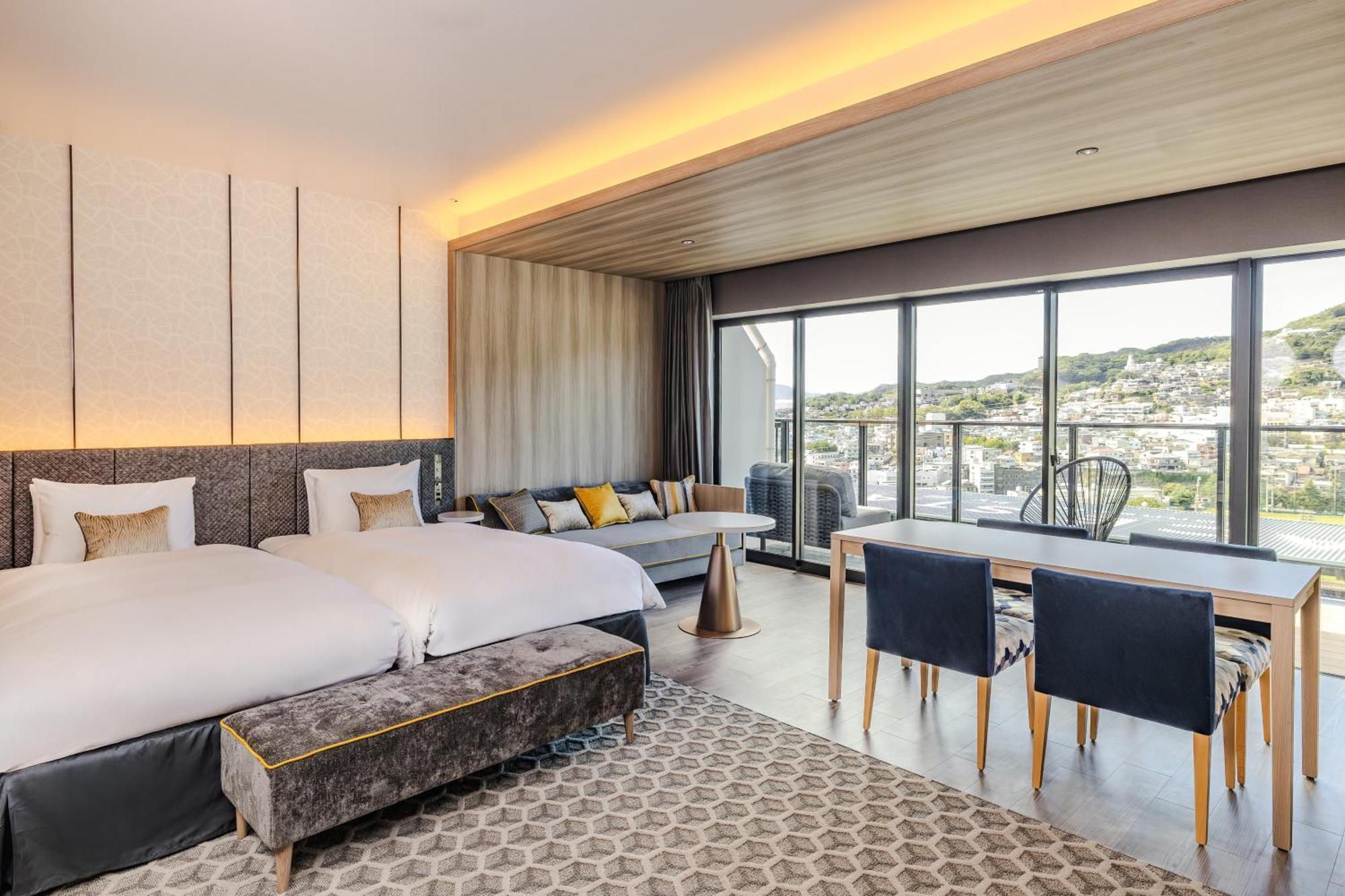 Stadium City Hotel Nagasaki Bagian luar foto